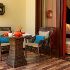Отель The H Resort Beau Vallon Beach балкон