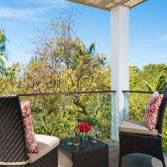 The Oasis at Grace Bay in Providenciales, Turks and Caicos from 663$, photos, reviews - zenhotels.com balcony