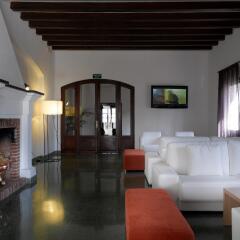 Fiesta Hotel Cala Gració- Все включено интерьер отеля
