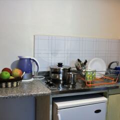 Отель John & Mary's Studios в номере
