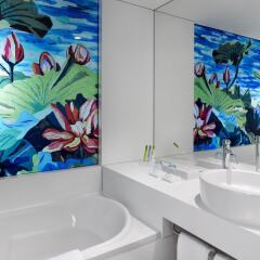 Отель art'otel cologne, by Park Plaza Германия, Кёльн - 4 отзыва об отеле, цены и фото номеров - забронировать отель art'otel cologne, by Park Plaza онлайн ванная фото 2