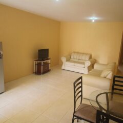 Отель Belaire Vacation Home комната для гостей фото 2