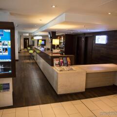 Отель Holiday Inn Express London Stratford интерьер отеля