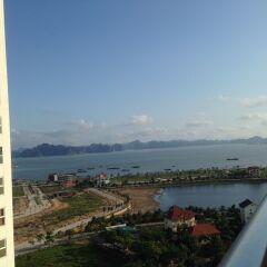 Отель Mushroom Homestay Ha Long балкон