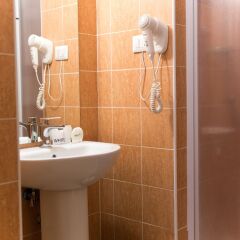 Отель Best Suites Pantheon Италия, Рим - отзывы, цены и фото номеров - забронировать отель Best Suites Pantheon онлайн ванная фото 2