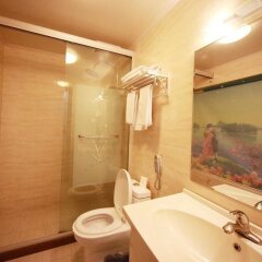 Отель Shanghai Blue Mountain Dock Bund Hostel Китай, Шанхай - отзывы, цены и фото номеров - забронировать отель Shanghai Blue Mountain Dock Bund Hostel онлайн ванная фото 2