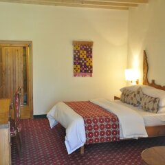Hunza Serena Inn in Karimabad, Pakistan from 70$, photos, reviews - zenhotels.com guestroom photo 5