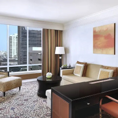 Отель The Ritz-Carlton Residences, Dubai International Financial Centre Дубай комната для гостей