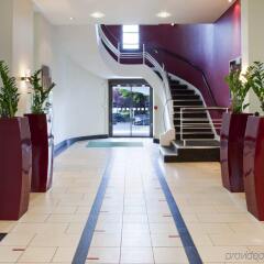 Отель Holiday Inn Birmingham Airport бассейн