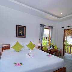 Отель An Bang Rainbow Beach Homestay Хойан комната для гостей фото 2