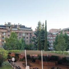 Отель Rafaelhoteles Atocha Испания, Мадрид - 1 отзыв об отеле, цены и фото номеров - забронировать отель Rafaelhoteles Atocha онлайн балкон