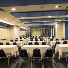 Отель The Beach Heights Resort Таиланд, Пхукет - 7 отзывов об отеле, цены и фото номеров - забронировать отель The Beach Heights Resort онлайн помещение для мероприятий фото 2