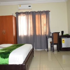 Relle Suites Hotel in Accra, Ghana from 102$, photos, reviews - zenhotels.com guestroom photo 3