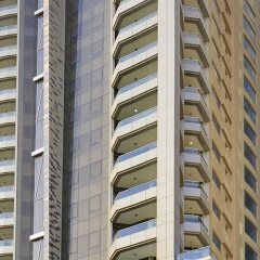Отель Al Majaz Premiere Deluxe Hotel Apartment ОАЭ, Шарджа - отзывы, цены и фото номеров - забронировать отель Al Majaz Premiere Deluxe Hotel Apartment онлайн вид на фасад фото 2