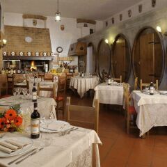 Hotel Fattoria degli Usignoli Реггелло питание