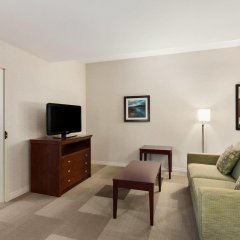 Hampton Inn Colchester in Colchester, United States of America from 272$, photos, reviews - zenhotels.com guestroom