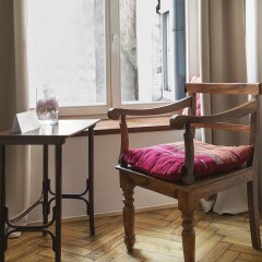 Отель Antique Apartments - Plac Szczepanski Польша, Краков - 1 отзыв об отеле, цены и фото номеров - забронировать отель Antique Apartments - Plac Szczepanski онлайн удобства в номере фото 2
