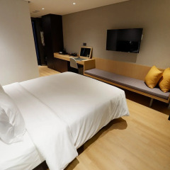 Hotel Newv сейф в номере