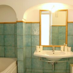 Отель Amalfi Holiday Resort Италия, Амальфи - отзывы, цены и фото номеров - забронировать отель Amalfi Holiday Resort онлайн ванная фото 2