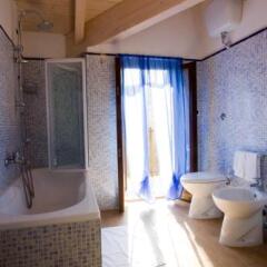 Отель B&B Luca Италия, Монтезильвано - отзывы, цены и фото номеров - забронировать отель B&B Luca онлайн ванная фото 2