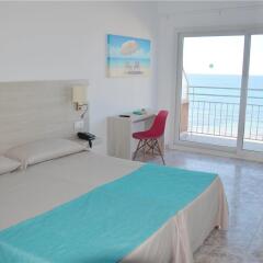 Отель Apartamentos Playa Moreia комната для гостей фото 3