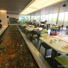 Отель Holiday Inn Guangzhou Shifu питание фото 3