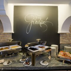 Отель Alta Moda Fashion Hotel Венгрия, Будапешт - отзывы, цены и фото номеров - забронировать отель Alta Moda Fashion Hotel онлайн питание