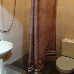Гостевой Дом Мирный ванная фото 2