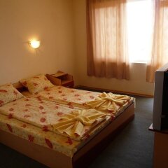 Отель Krasi Hotel Болгария, Равда - отзывы, цены и фото номеров - забронировать отель Krasi Hotel онлайн комната для гостей фото 4