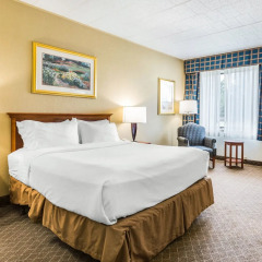 Отель Clarion Inn Frederick Event Center комната для гостей фото 4