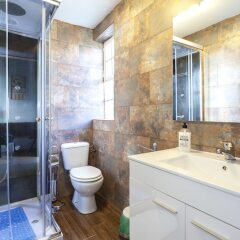 Отель Apartamentos Jerez Испания, Херес-де-ла-Фронтера - отзывы, цены и фото номеров - забронировать отель Apartamentos Jerez онлайн ванная фото 2