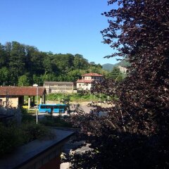Отель Albergo Ristorante La Zuppiera Канцо приотельная территория