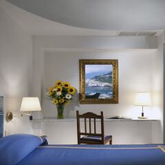 Отель Miramalfi Италия, Амальфи - 2 отзыва об отеле, цены и фото номеров - забронировать отель Miramalfi онлайн удобства в номере фото 2