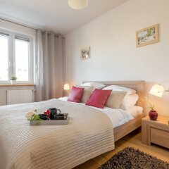 Апартаменты P&O Apartments Metro Imielin комната для гостей фото 2