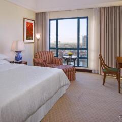 Sheraton Hanoi Hotel Ханой комната для гостей фото 2