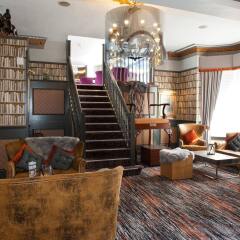 Отель Hallmark Inn Manchester South развлечения