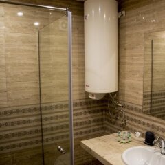 Отель SG Family Hotel Sirena Palace Болгария, Аврен - отзывы, цены и фото номеров - забронировать отель SG Family Hotel Sirena Palace онлайн ванная фото 2