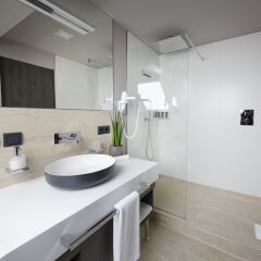 Отель Stadt München Германия, Дюссельдорф - отзывы, цены и фото номеров - забронировать отель Stadt München онлайн ванная фото 2