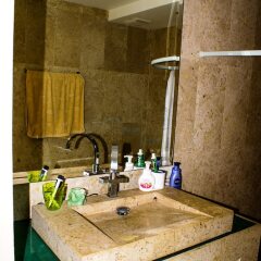 Отель Laguna Heights Pattaya Таиланд, Паттайя - отзывы, цены и фото номеров - забронировать отель Laguna Heights Pattaya онлайн гостиничный бар