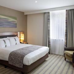 Отель Holiday Inn Stevenage комната для гостей