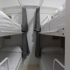 Up Station Hostel Валенсия детские мероприятия фото 2