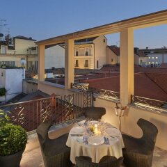Отель Mandarin Oriental, Milan балкон