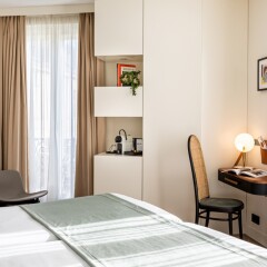 Отель Hôtel Champs Elysees Friedland сейф в номере