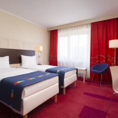 Гостиница Park Inn by Radisson Пулковская комната для гостей фото 6