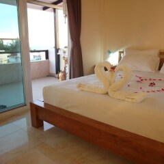 Отель Patamnak Beach Guesthouse Таиланд, Паттайя - отзывы, цены и фото номеров - забронировать отель Patamnak Beach Guesthouse онлайн комната для гостей фото 4
