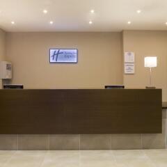 Отель Holiday Inn Express Bilbao Испания, Дерио - отзывы, цены и фото номеров - забронировать отель Holiday Inn Express Bilbao онлайн интерьер отеля