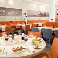 Отель Novotel München Messe Германия, Мюнхен - 4 отзыва об отеле, цены и фото номеров - забронировать отель Novotel München Messe онлайн питание