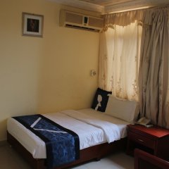 Krisview Hotel in Accra, Ghana from 108$, photos, reviews - zenhotels.com guestroom photo 4