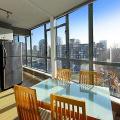 Отель Luxury 3 Bed Private Apartment in Central Downtown Канада, Ванкувер - отзывы, цены и фото номеров - забронировать отель Luxury 3 Bed Private Apartment in Central Downtown онлайн в номере фото 2