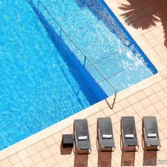 Отель Novotel Barcelona S Joan Despi бассейн фото 2